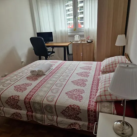 Séjour chez l'habitant In Shared *
