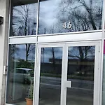 Room In Shared Apartment Geneva